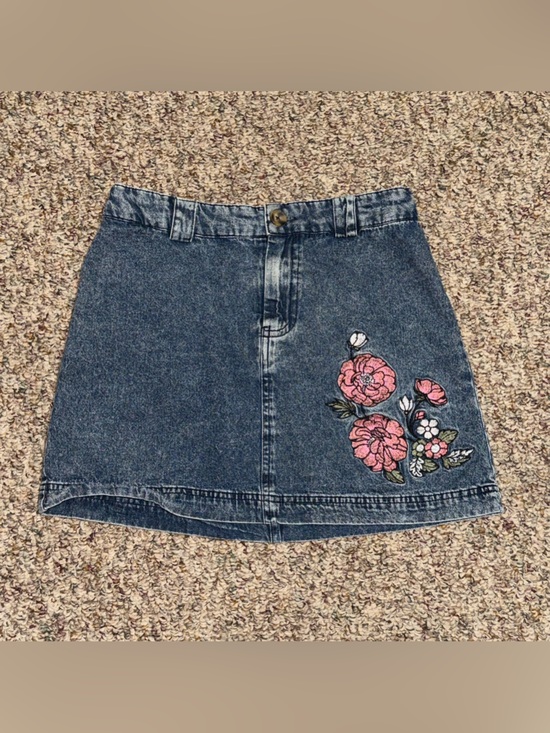 Blue Rain Dresses & Skirts - Women’s size small skirt Denim Mini Skirt with Pink Floral Embroidery